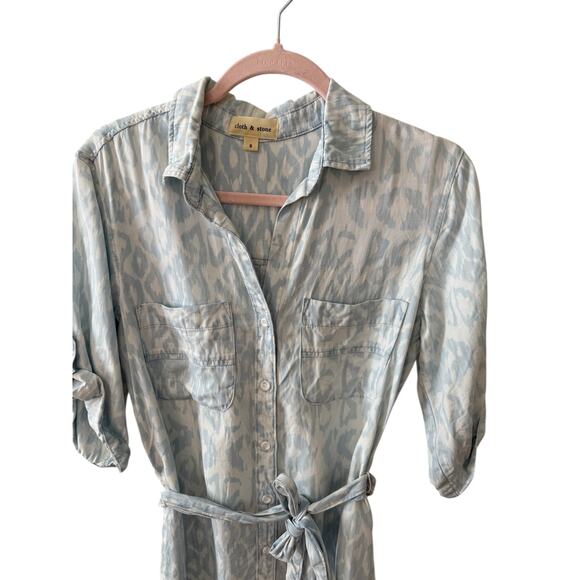 Cloth & Stone Chambray Animal Print Shirt Dress Light Vintage Blue S - Picture 2 of 6